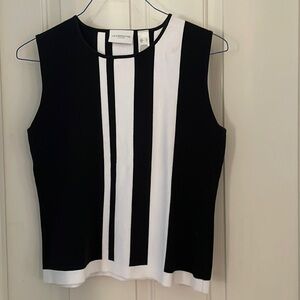 Size large Liz Claiborne sleeveless top